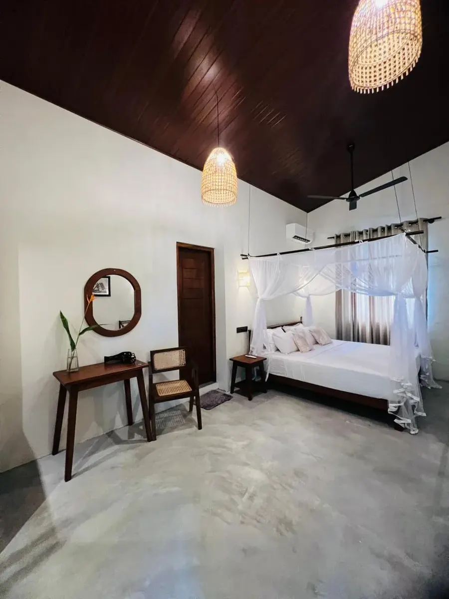Calm Aruna room interior